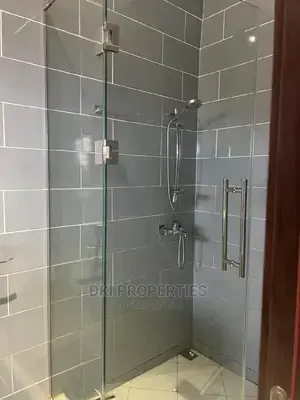 4bdrm House in Dki Properties, Labone for Rent thumbnail 3