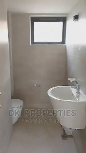 3bedroom house in DKI properties Oyibi for sale thumbnail 5
