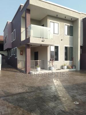 4bdrm House in Dki Properties, Malejor for rent