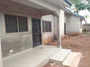 6bdrm House In Dki Properties New Legon For Sale thumbnail 3