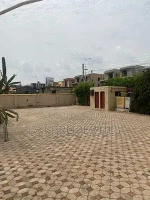 6bdrm House In Dki Properties East Legon For Sale thumbnail 4