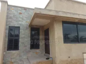 3bdrm House In Amrahia For Sale thumbnail 2