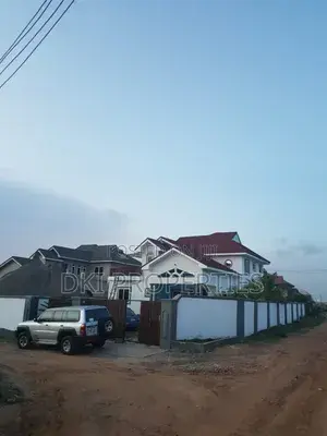 4bdrm House In Dki Properties Community 25 For Sale thumbnail 5