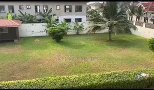Prime Plot of Land at Comm 25 for Sale thumbnail 3