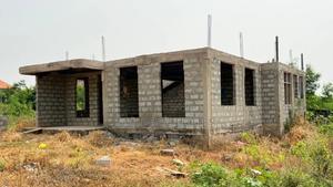4bedroom house in DKI properties Oyibi for sale