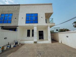 4bdrm House in Dki Properties, Oyarifa Mall Area for rent