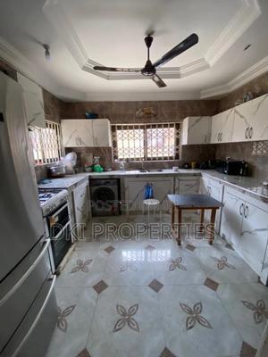 3bdrm House in Dki Properties, Lake Side Estate for rent