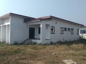 3bdrm House in Dki Properties, Adenta for sale