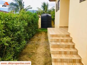 1bdrm Duplex in Dki Properties, Gomoa East for sale
