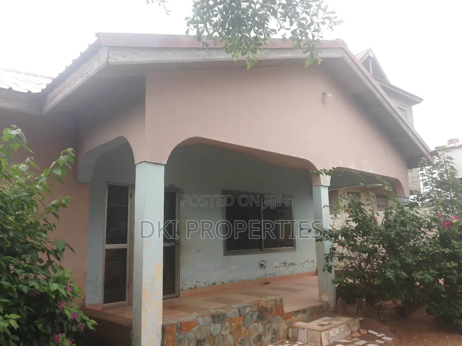 AD 1 (5) Exterior photo of the 3-bedroom detached house for sale in Ashiyie, Adenta, listed by DKI Properties.