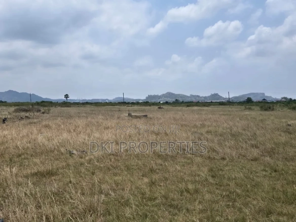 Image of undeveloped, large-scale land with access to utilities, located in the Shai Hills area of Dodowa.